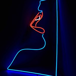 Cara enmarcada - Letrero LED Classic